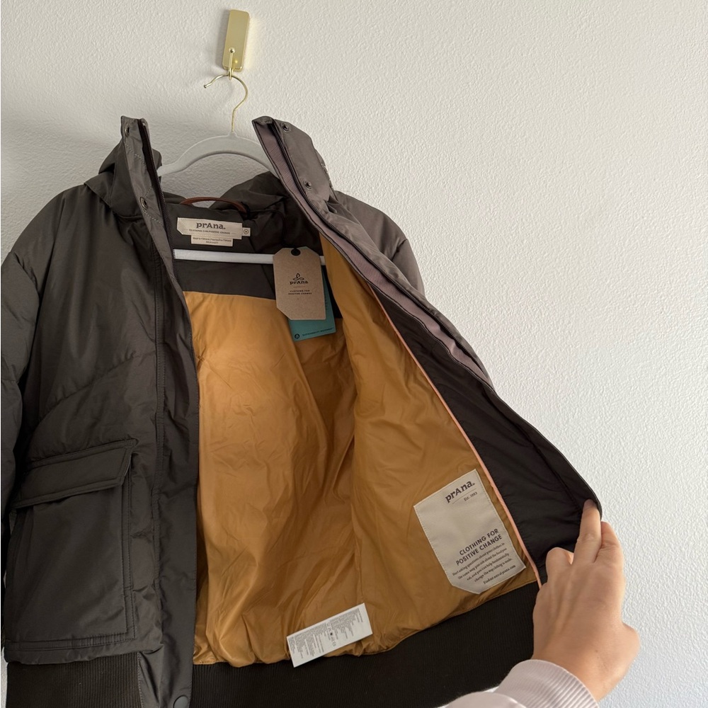 Prana kromata bomber jacket in black olive Women’s Sz M down hooded coat NWT - Picture 4 of 8